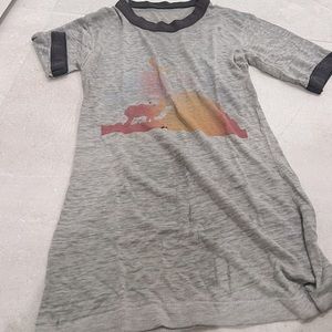 Softest thinnest old vintage T